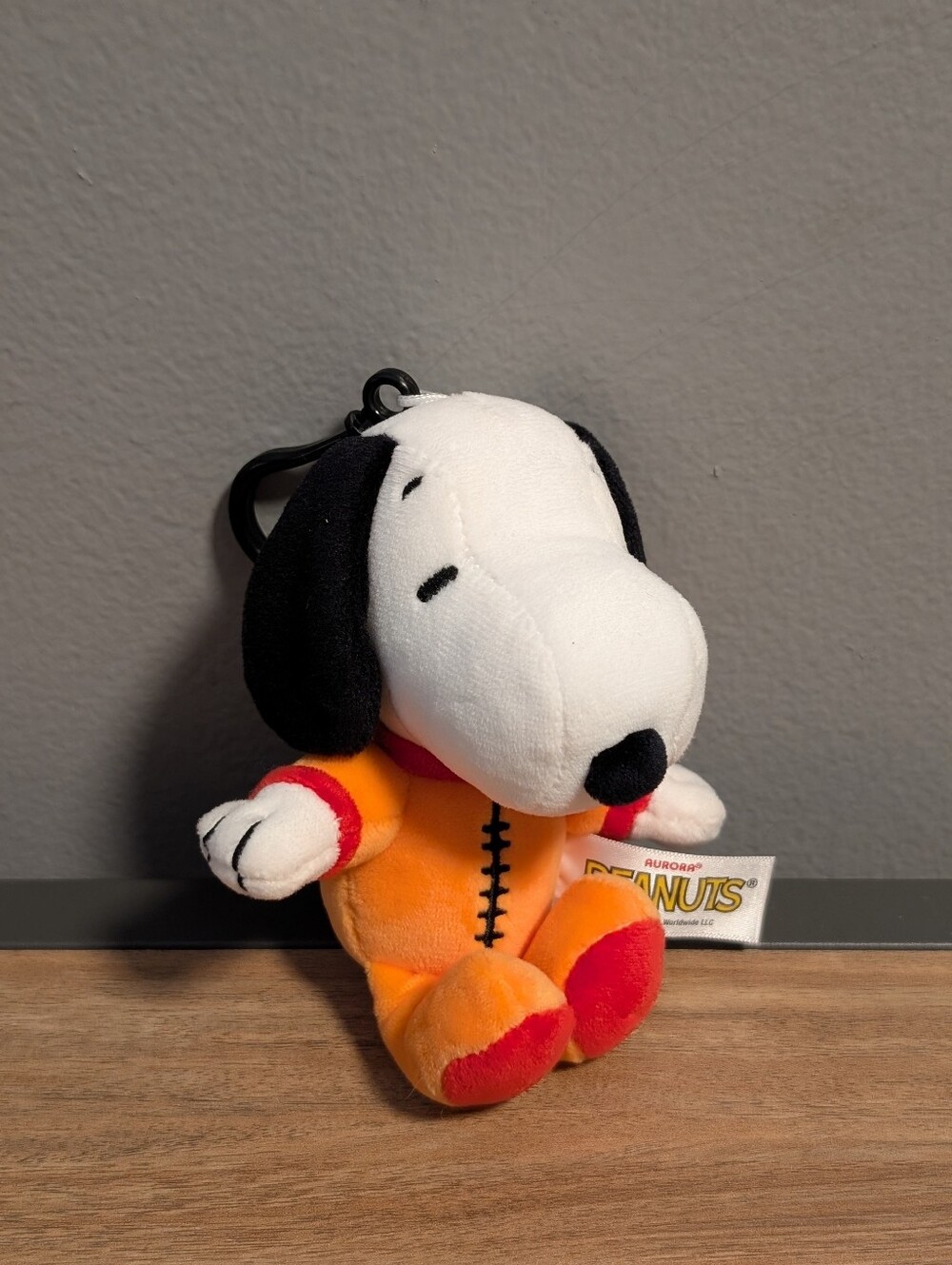 Peanuts Astronaut Snoopy Clip On Plush Keychain Orange Spacesuit 5 Inch Bag Clip